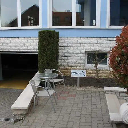 بيت ضيافة Blue House 3*