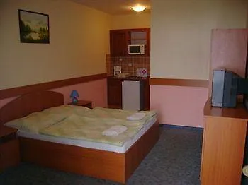 Blue House 3*