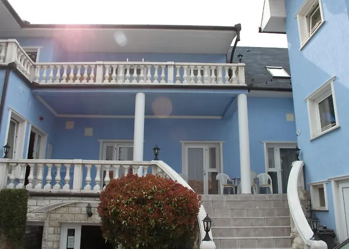 Blue House Гостевой дом Хевиз
